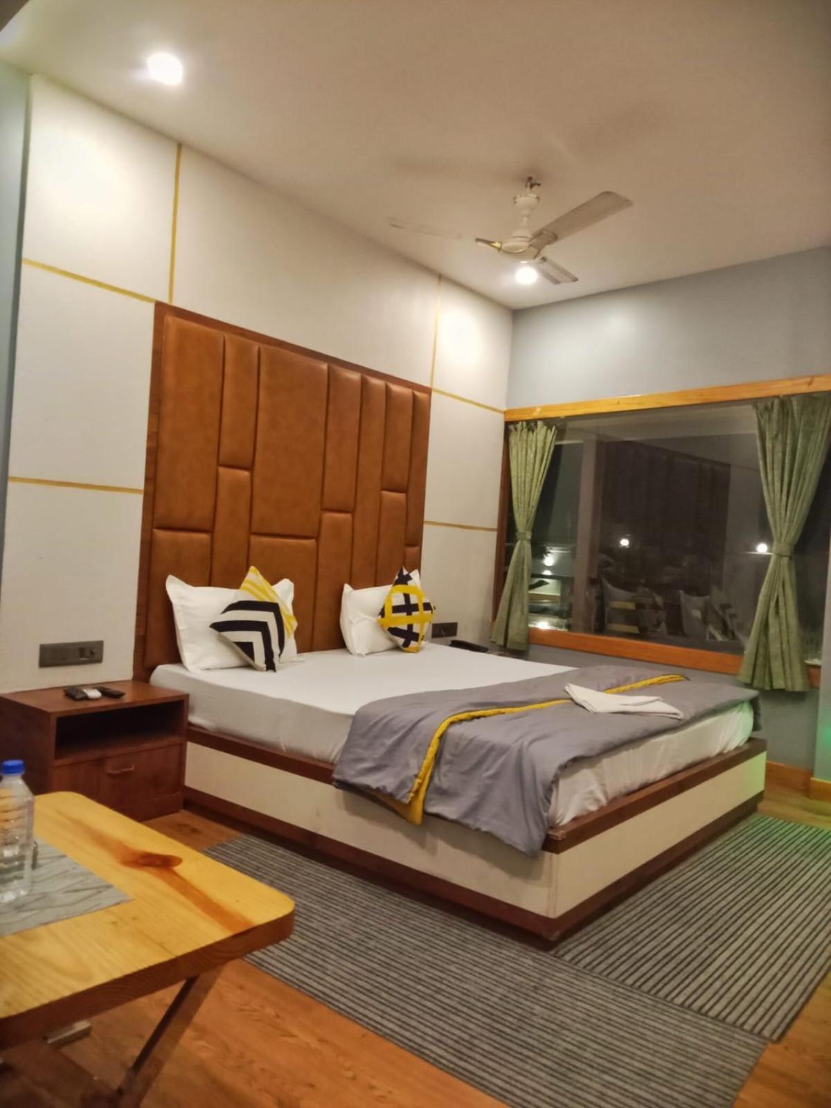 The Promise Hotel And Resort Tajpur Экстерьер фото